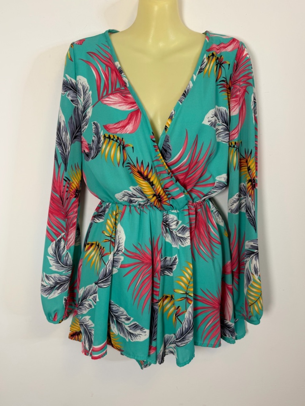 Peach Love California Teal Tropical Floral Print Long Sleeve Romper